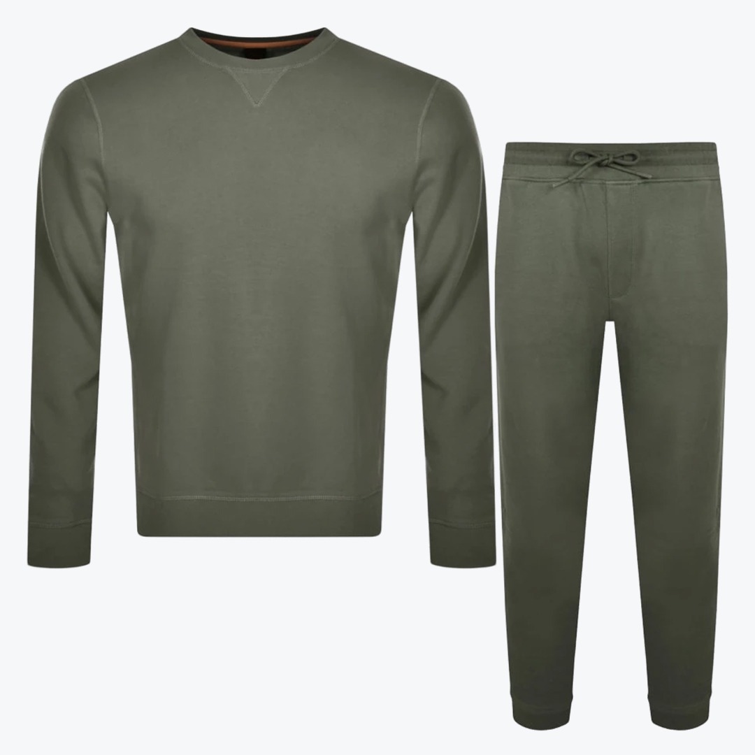 41432das186_145446_image copy Crew Neck Tracksuit - Image 1