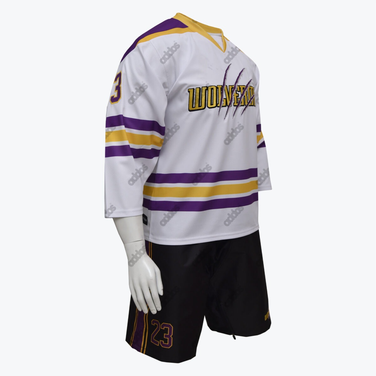 Wolverines Ice Hockey Uniform - Image 5